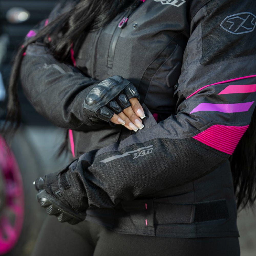 Jaqueta X11 Iron 3 Sporadic Feminina: Proteção, Estilo e Conforto
